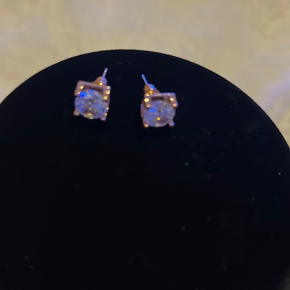 925 Rose Gold Stud Earrings - Picture 2 of 2
